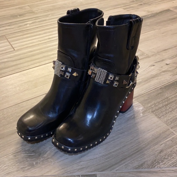 Studded Boots - Picture 2 of 5